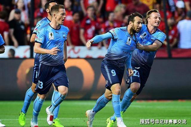 韩国“超高龄社会”切面：40℃国家灾难状态下，2400名首尔老人还在巷子里收废纸